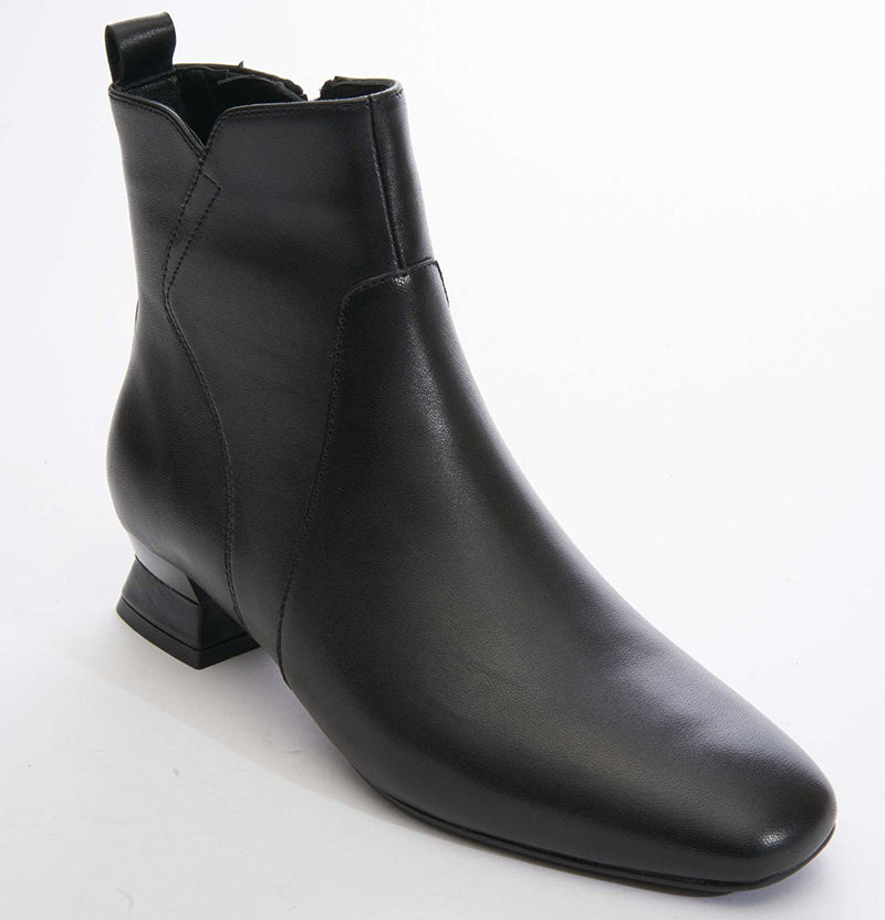 Vaneli Penko Black Leather Boot (Women)