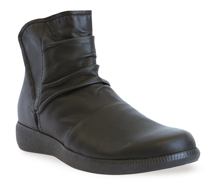 Munro Scout Black Leather Bootie (Women)