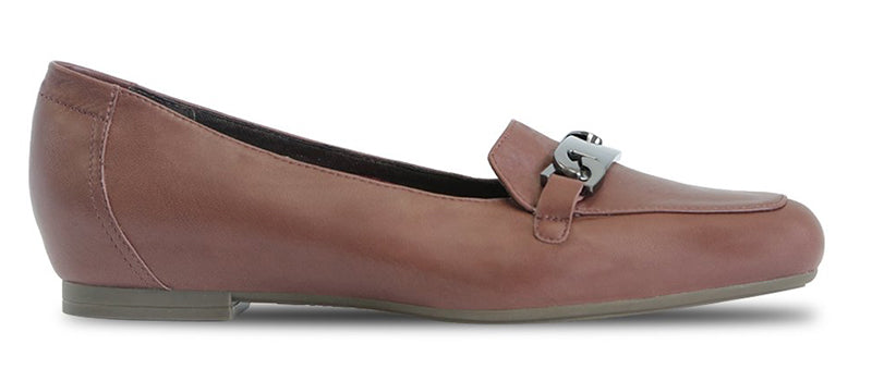 Munro Blair Russet Brown Leather Loafer (Women)