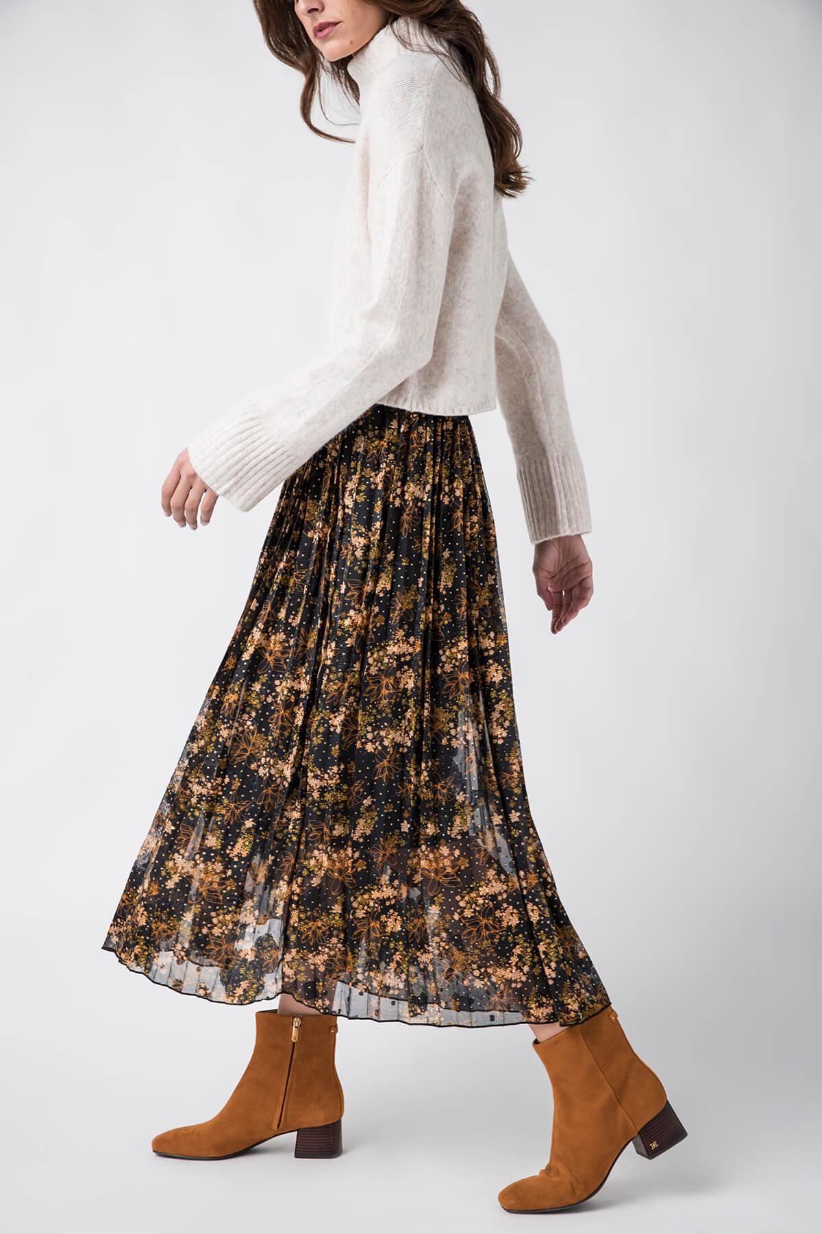 Molly Bracken Pleated Printed Skirt