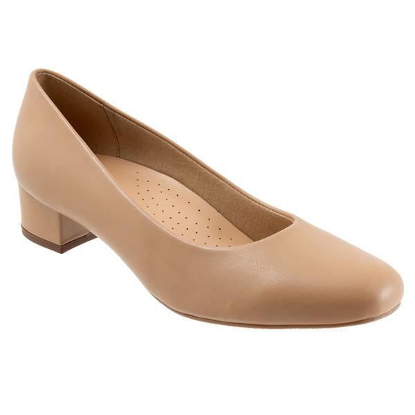 Trotters Dream Nude Leather Pump (Women)