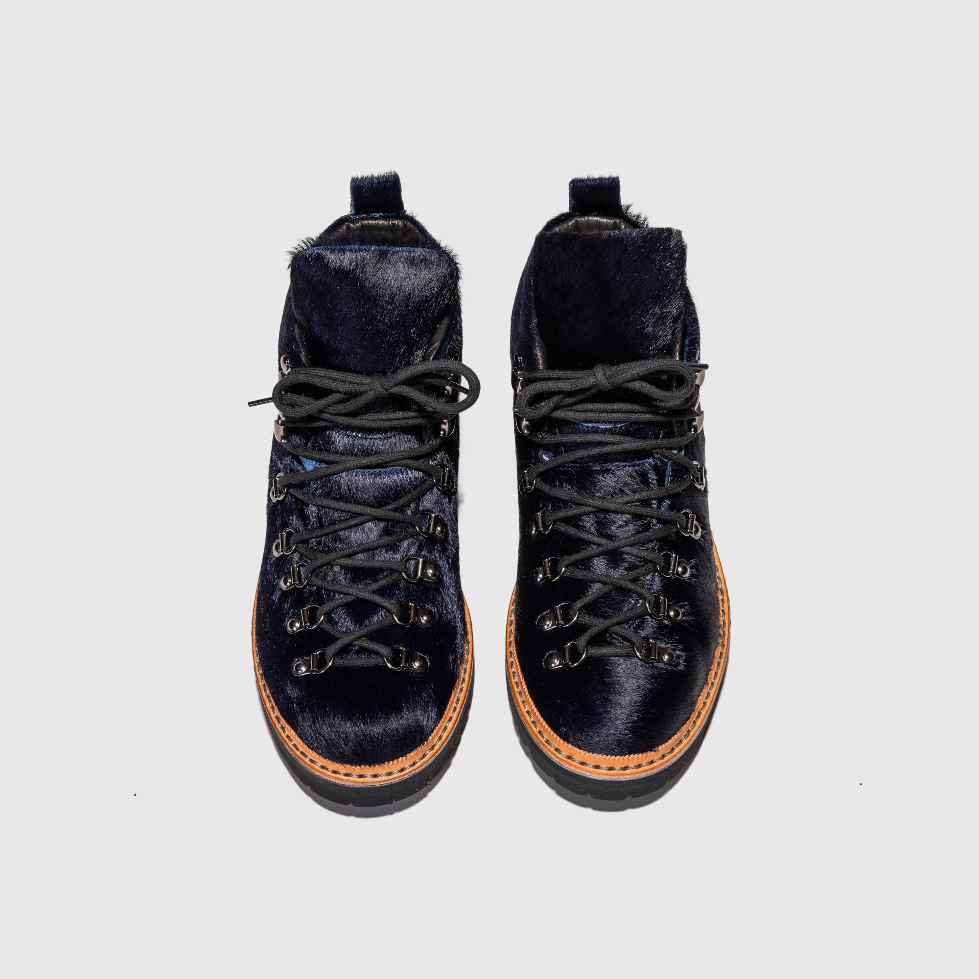 M-120 BOOT NAVY PONY HAIR X PACKER