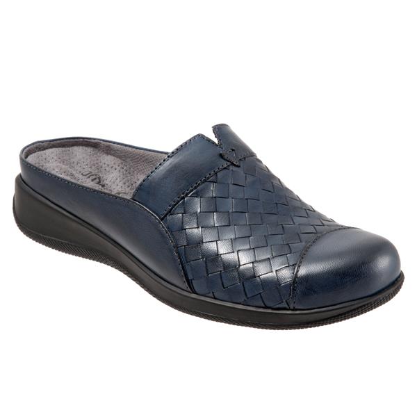 SoftWalk San Marcos Navy Leather Clog (Women)