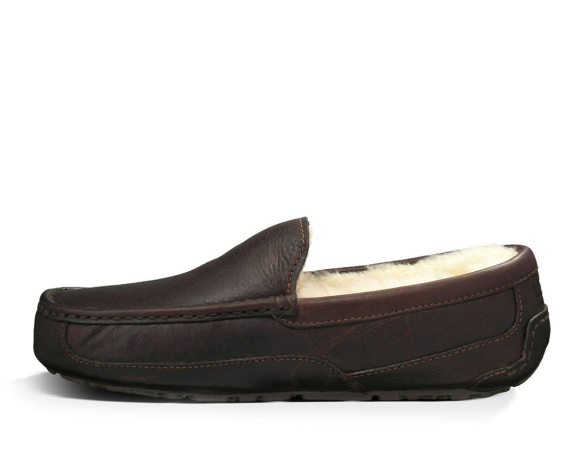 UGG Men's Ascot Leather Slipper - Dark Spice