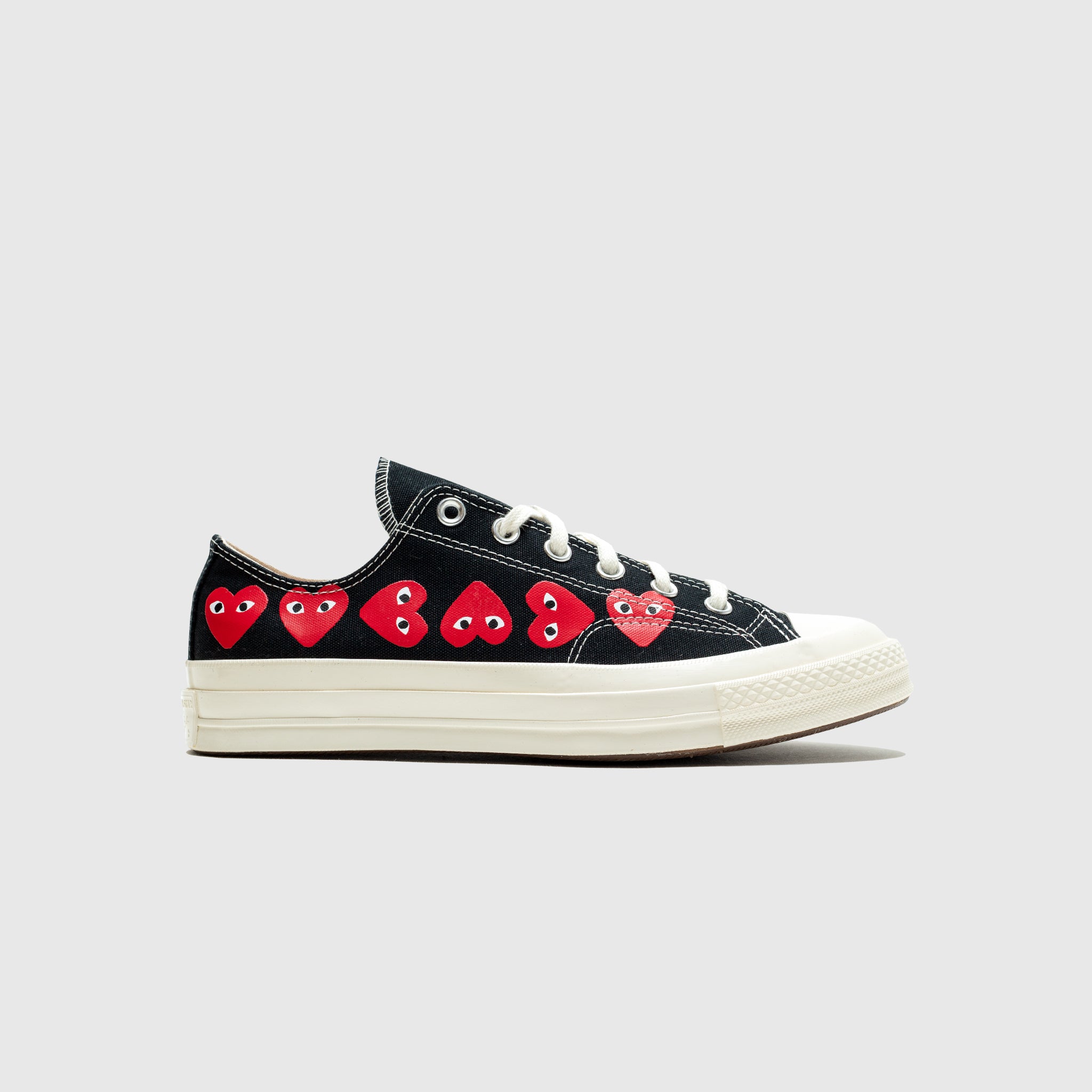 CHUCK TAYLOR ALL-STAR '70 OX BLACK/RED MULTI HEART