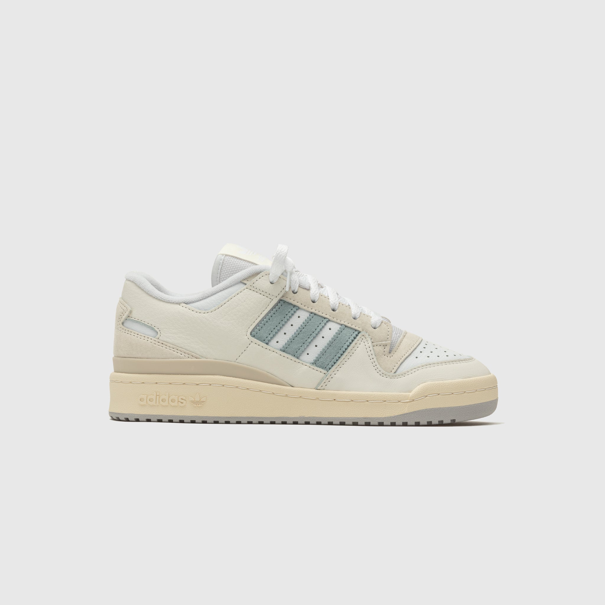 PACKER X ADIDAS FORUM 84 LOW PALE BLUE