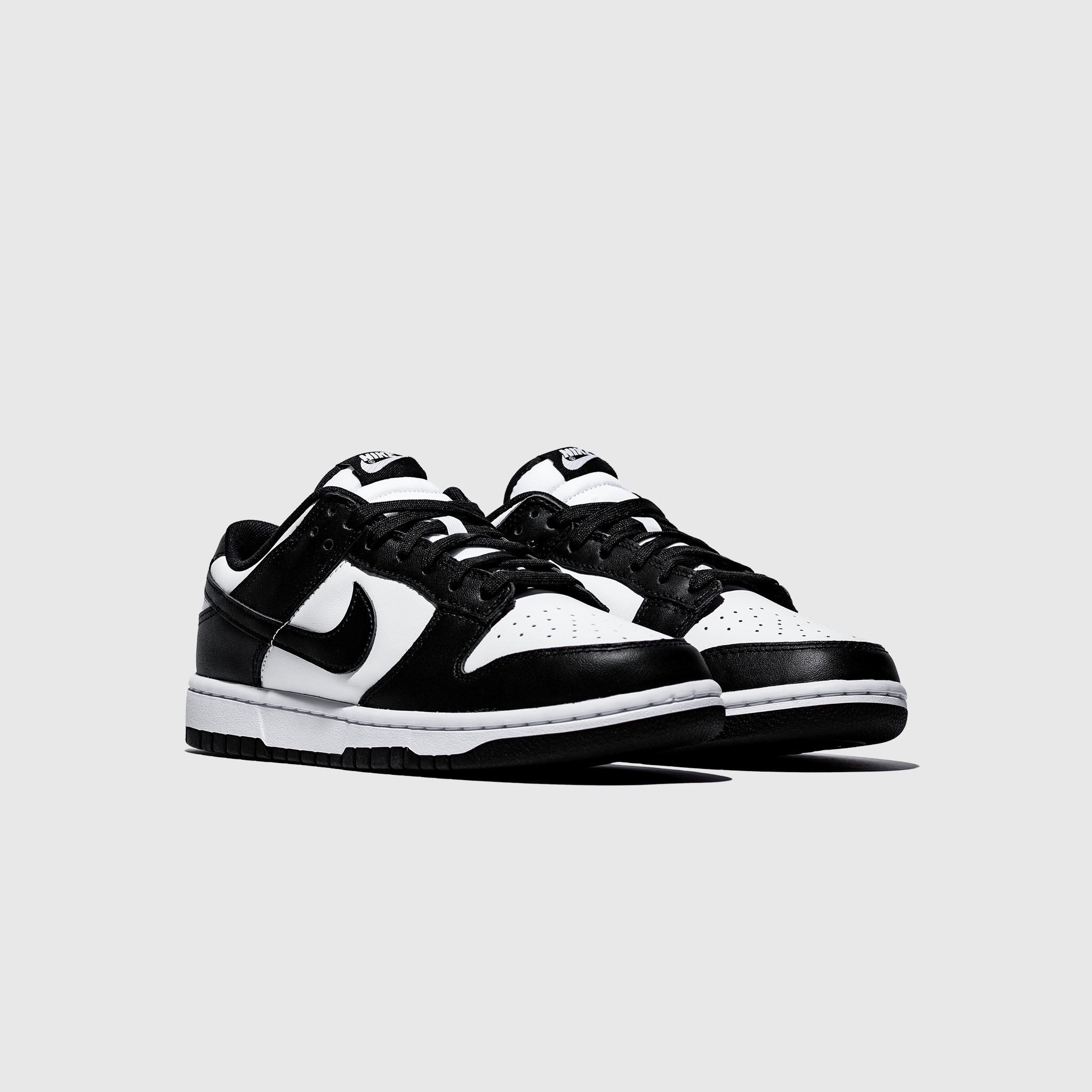 DUNK LOW RETRO PANDA