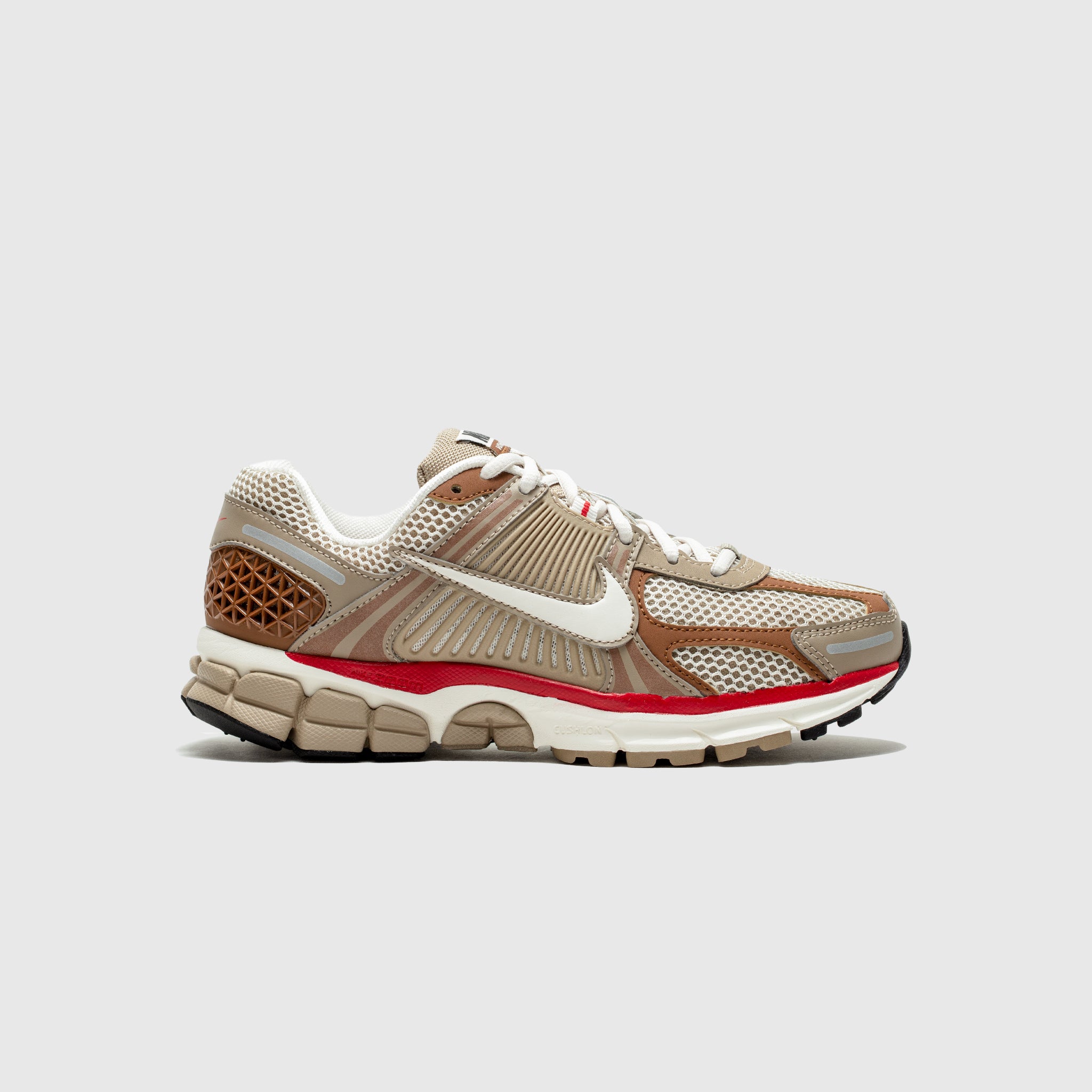 WMNS ZOOM VOMERO 5 KHAKI