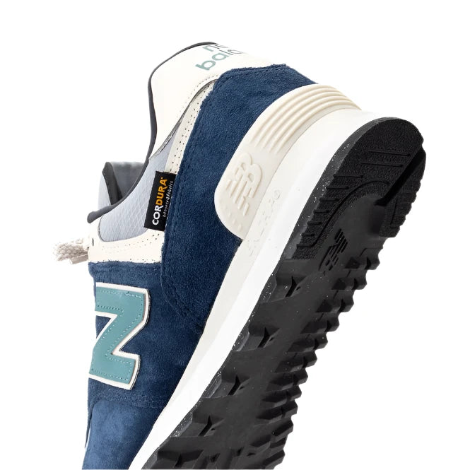 New Balance Unisex 574 Sneaker - Navy