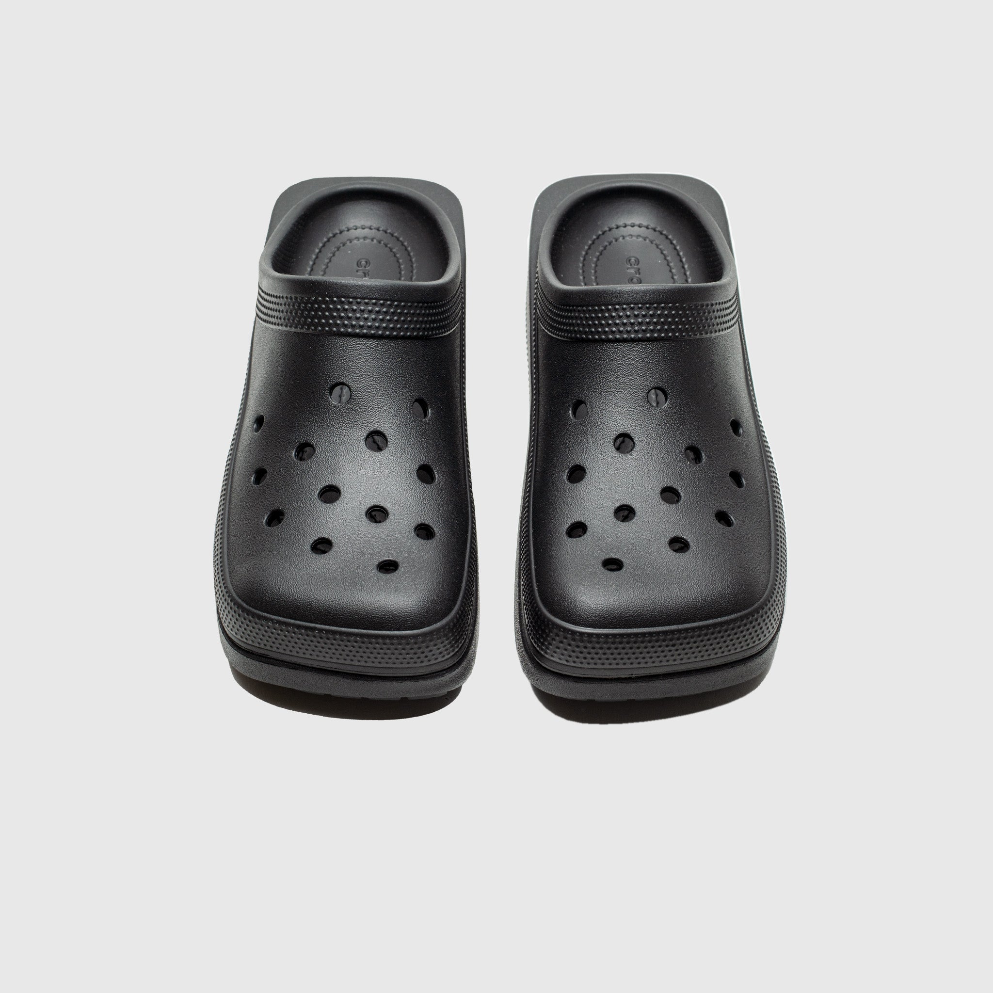 CLASSIC BLUNT TOE CLOG BLACK