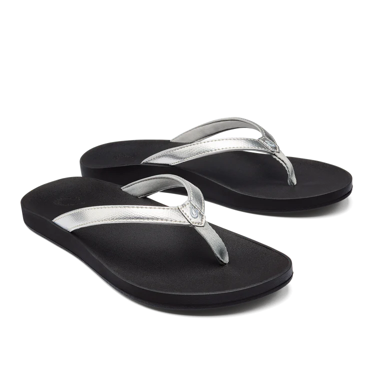 Olukai Women's Puawe Sandal - Silver/Black