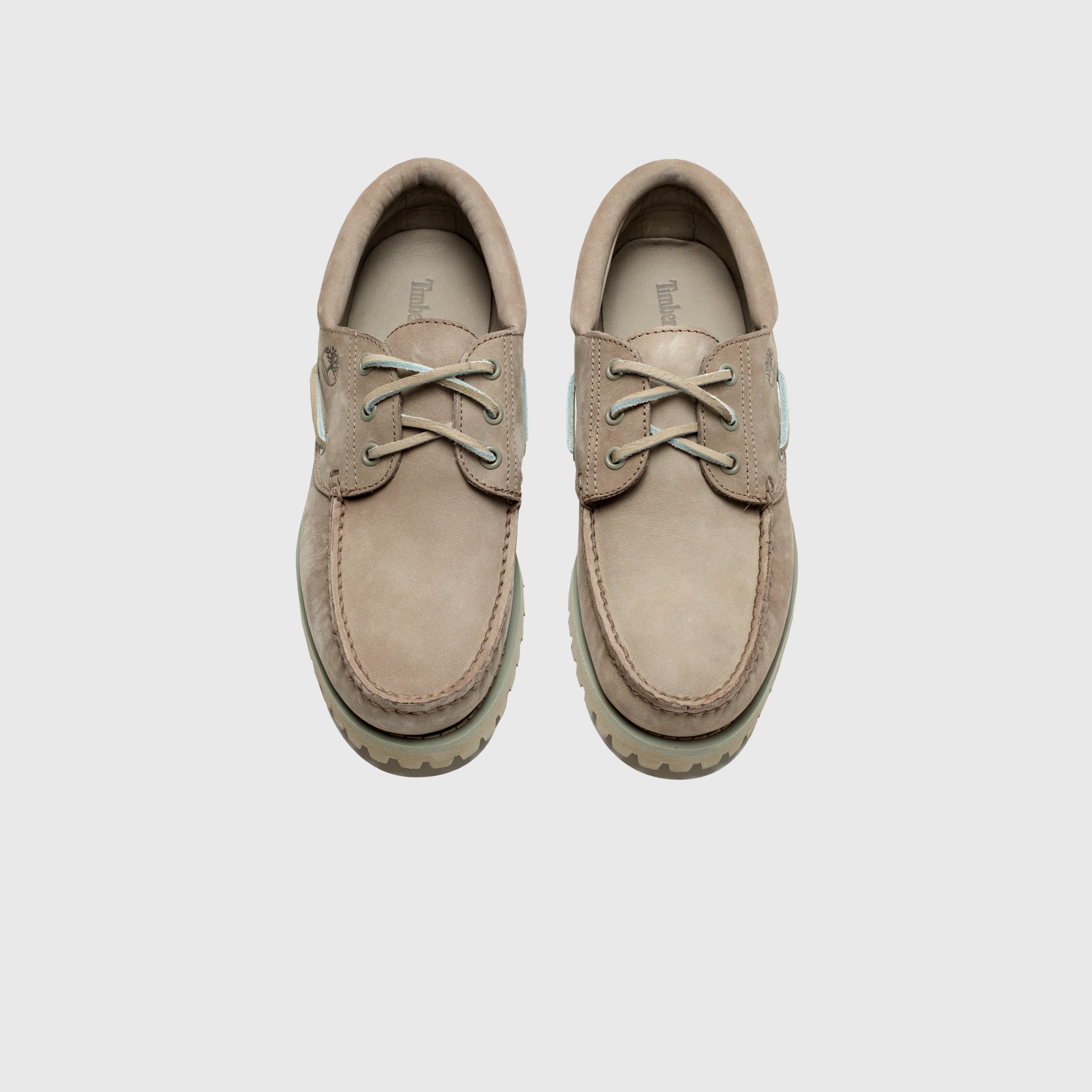 3-EYE LUG HANDSEWN BOAT SHOE