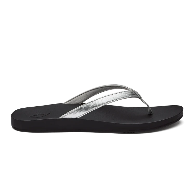 Olukai Women's Puawe Sandal - Silver/Black