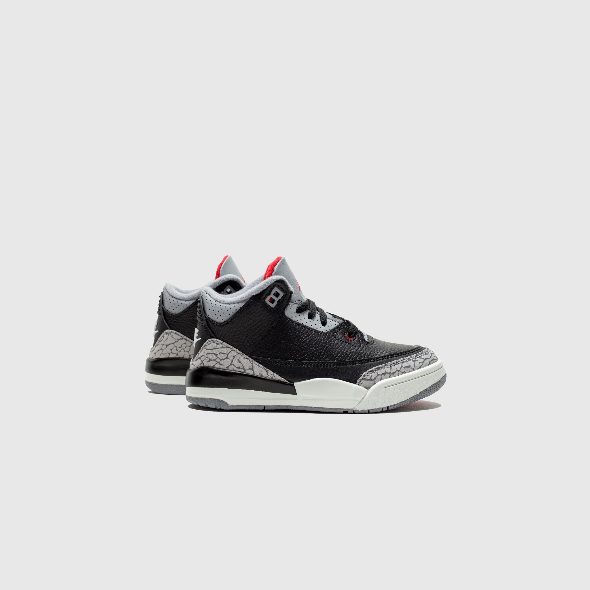 AIR JORDAN 3 RETRO (PS) BLACK CEMENT REIMAGINED