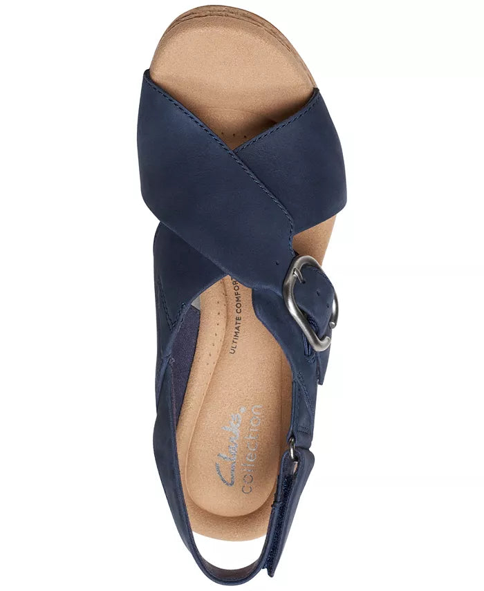 Clarks Women's Giselle Dove Sandals - Navy