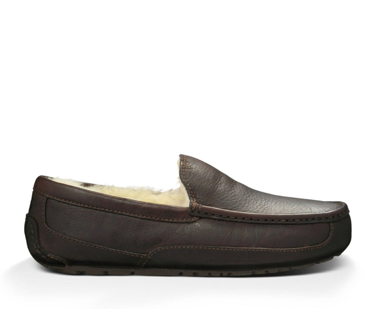 UGG Men's Ascot Leather Slipper - Dark Spice