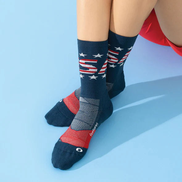 Feetures Women's Elite Mini Crew (Light Cushion) Sock - USA Navy