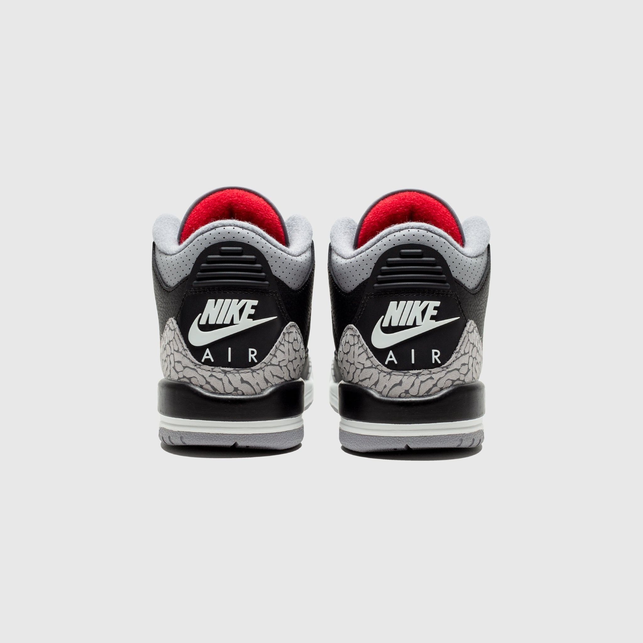 AIR JORDAN 3 RETRO (GS) BLACK CEMENT REIMAGINED