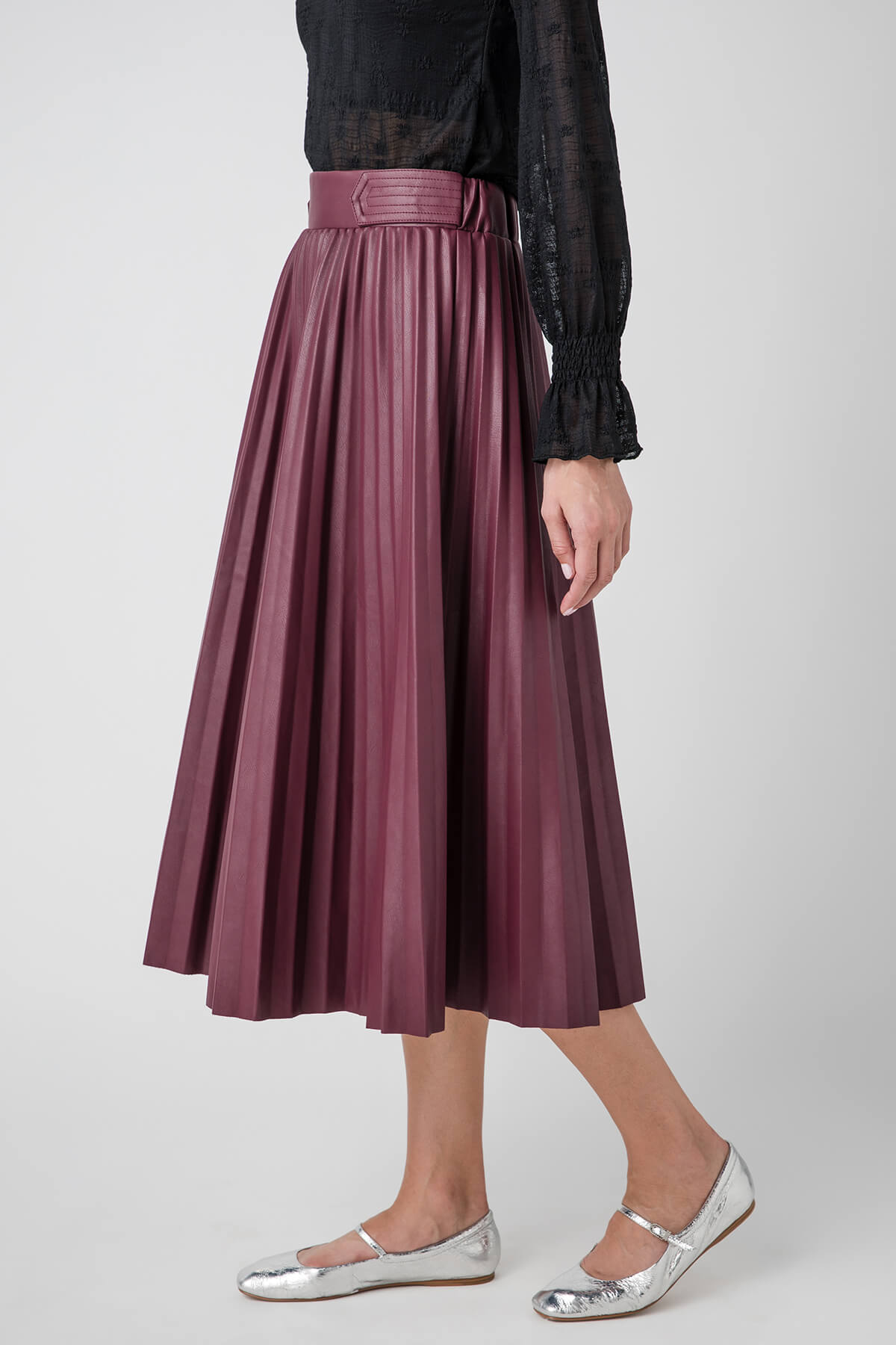 Pinch Faux Leather Pleated Skirt