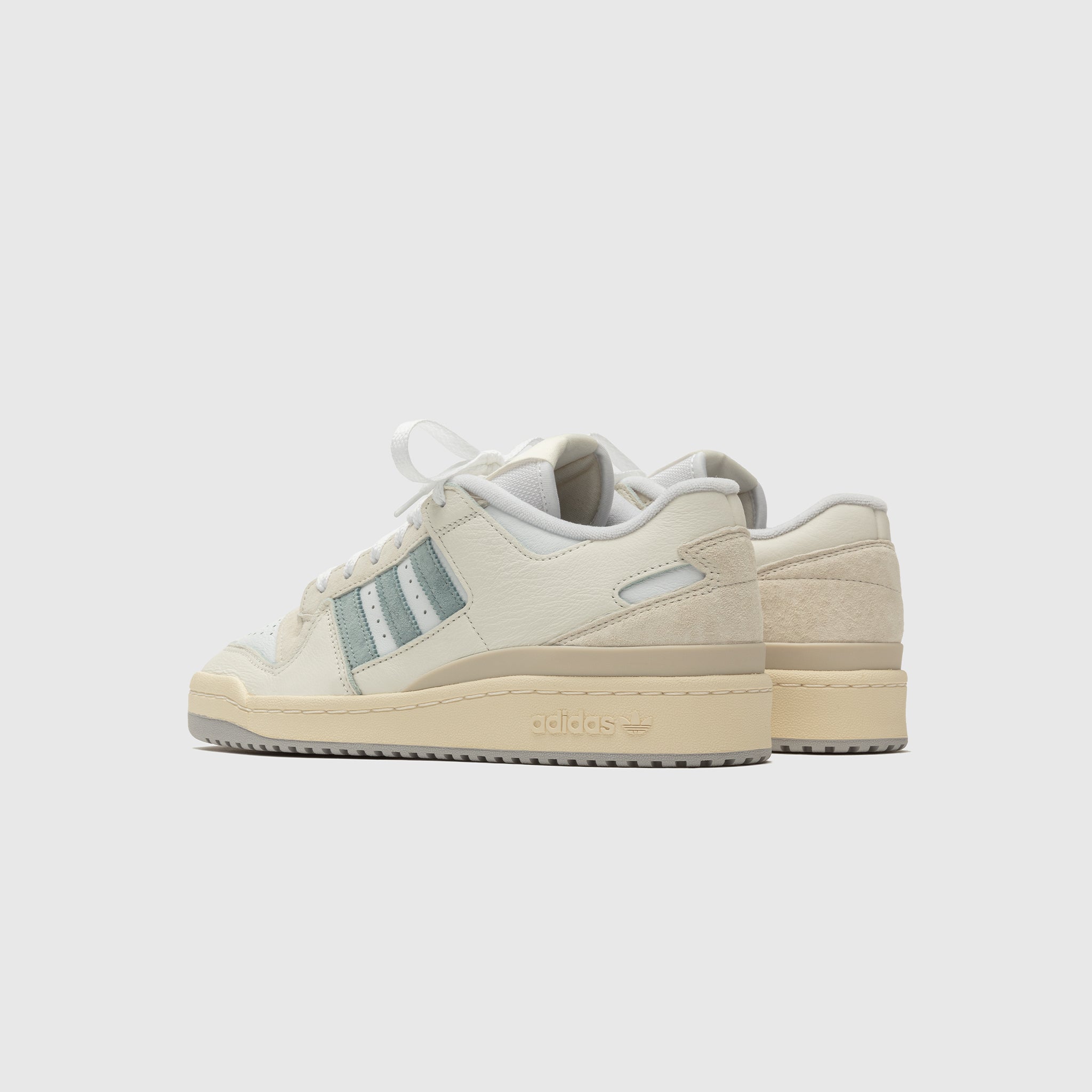 PACKER X ADIDAS FORUM 84 LOW PALE BLUE