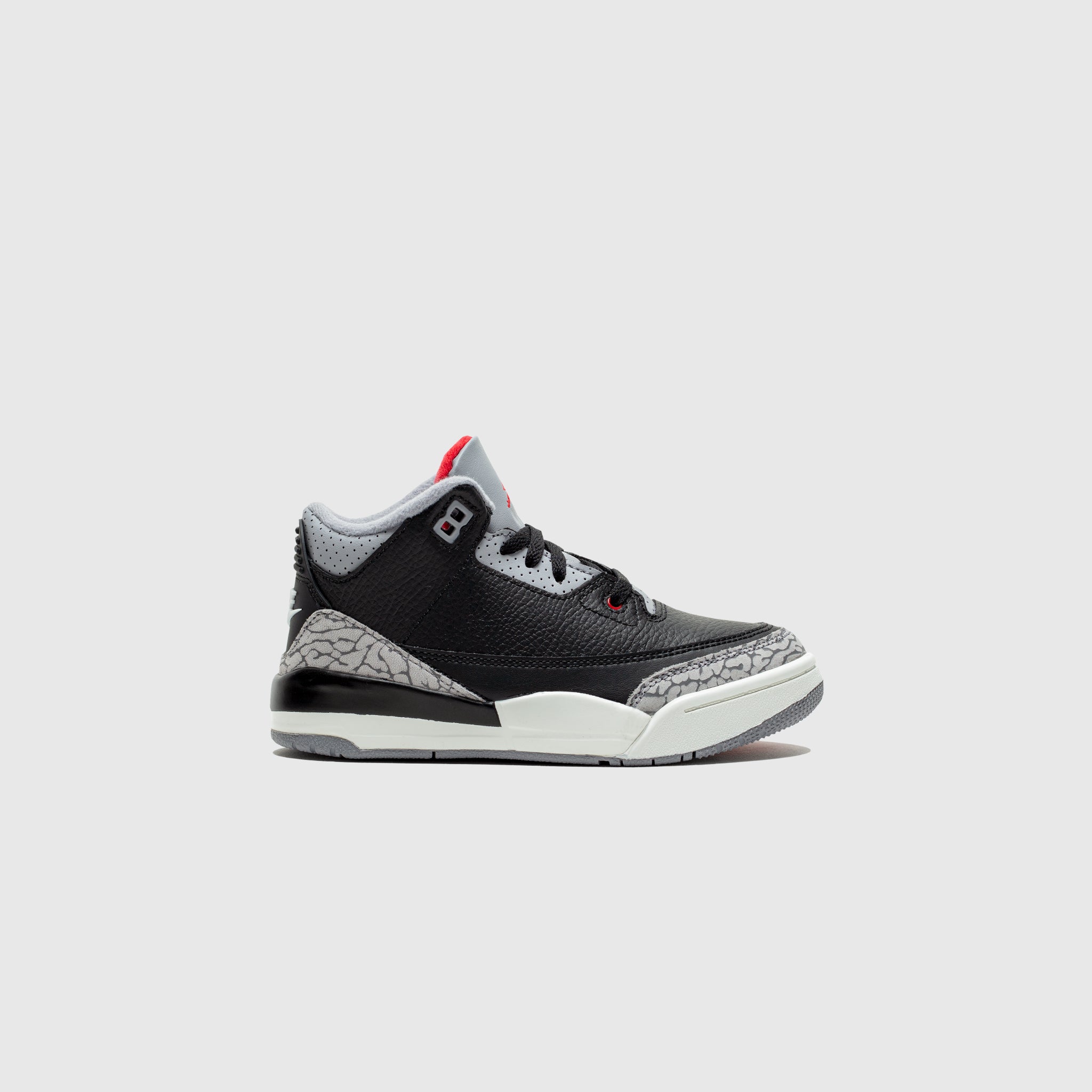 AIR JORDAN 3 RETRO (PS) BLACK CEMENT REIMAGINED