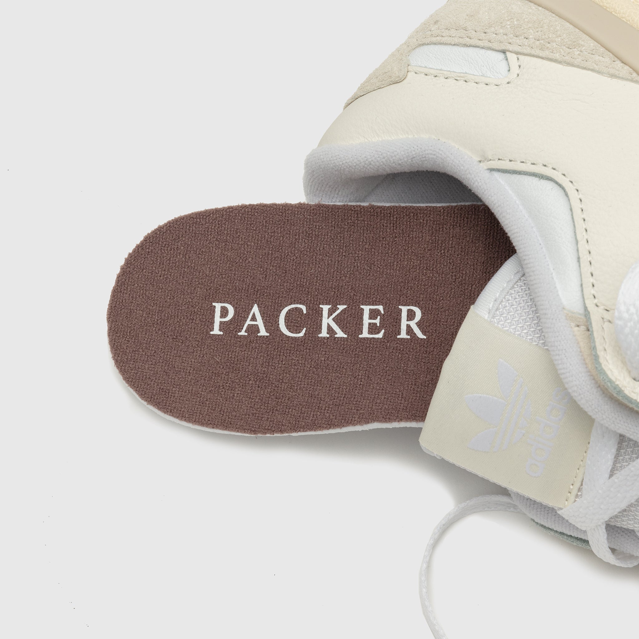 PACKER X ADIDAS FORUM 84 LOW COCOA