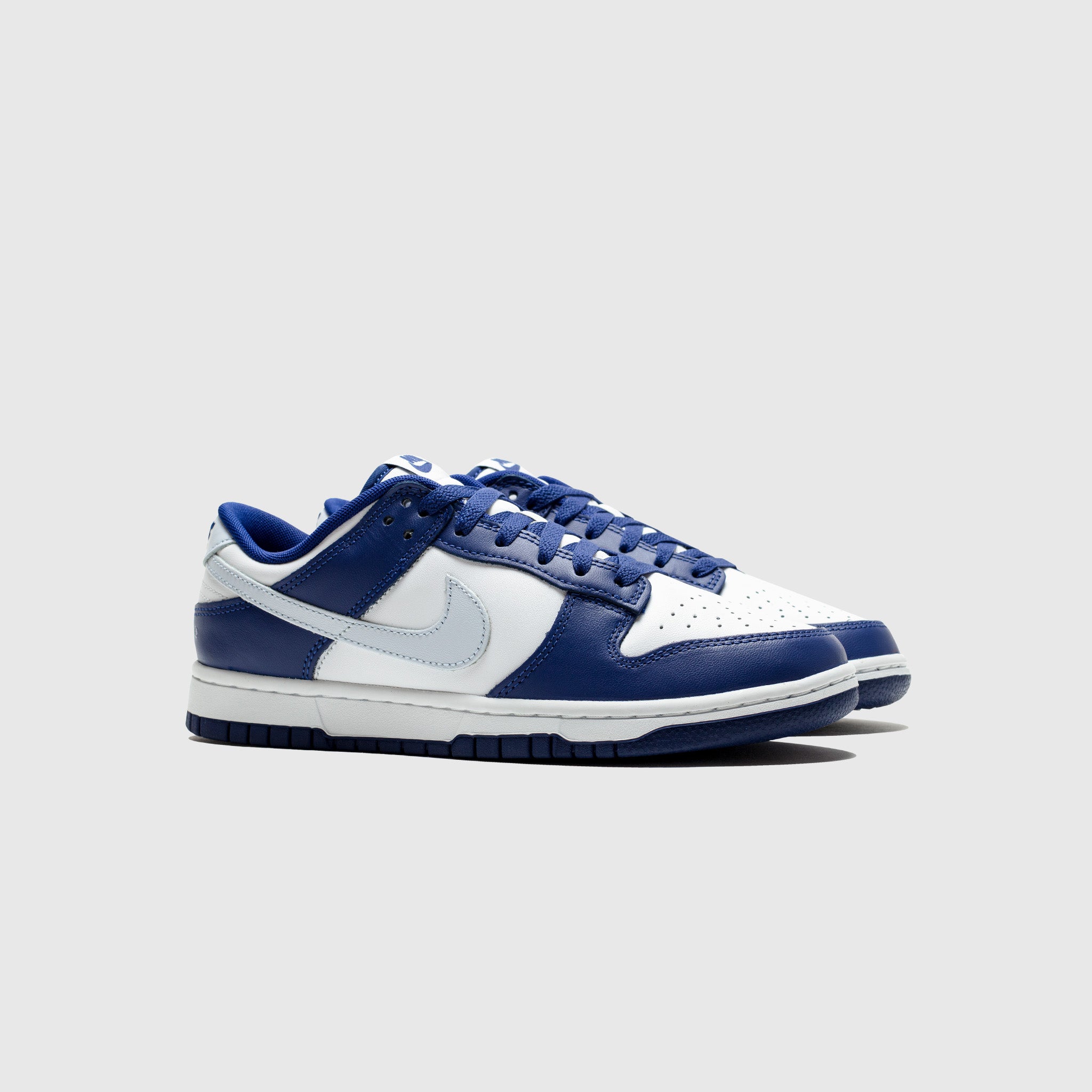 DUNK LOW RETRO DEEP ROYAL BLUE